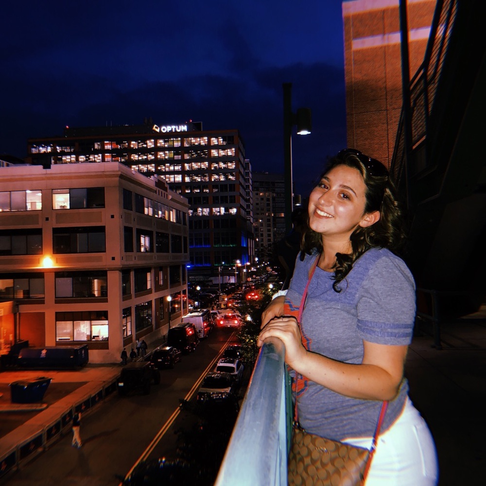 Meet your Posher, Briana